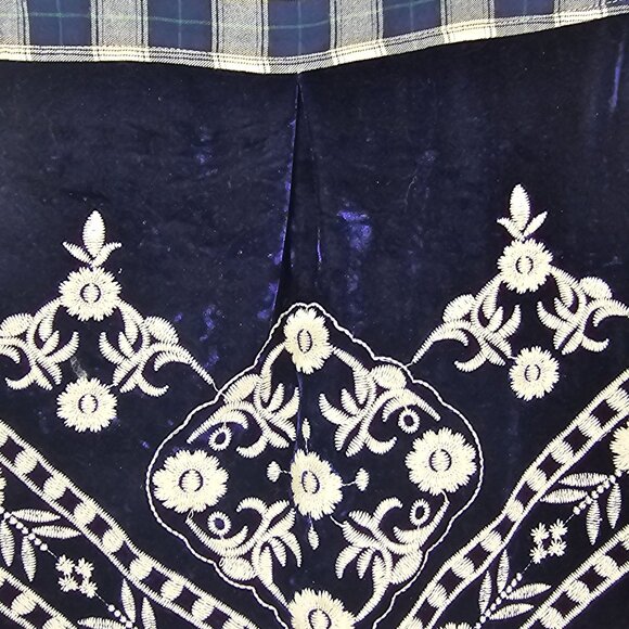 Soft Surroundings Plaid Button Up Shirt XL Velvet Embroidered Navy & Cream - Picture 4 of 11